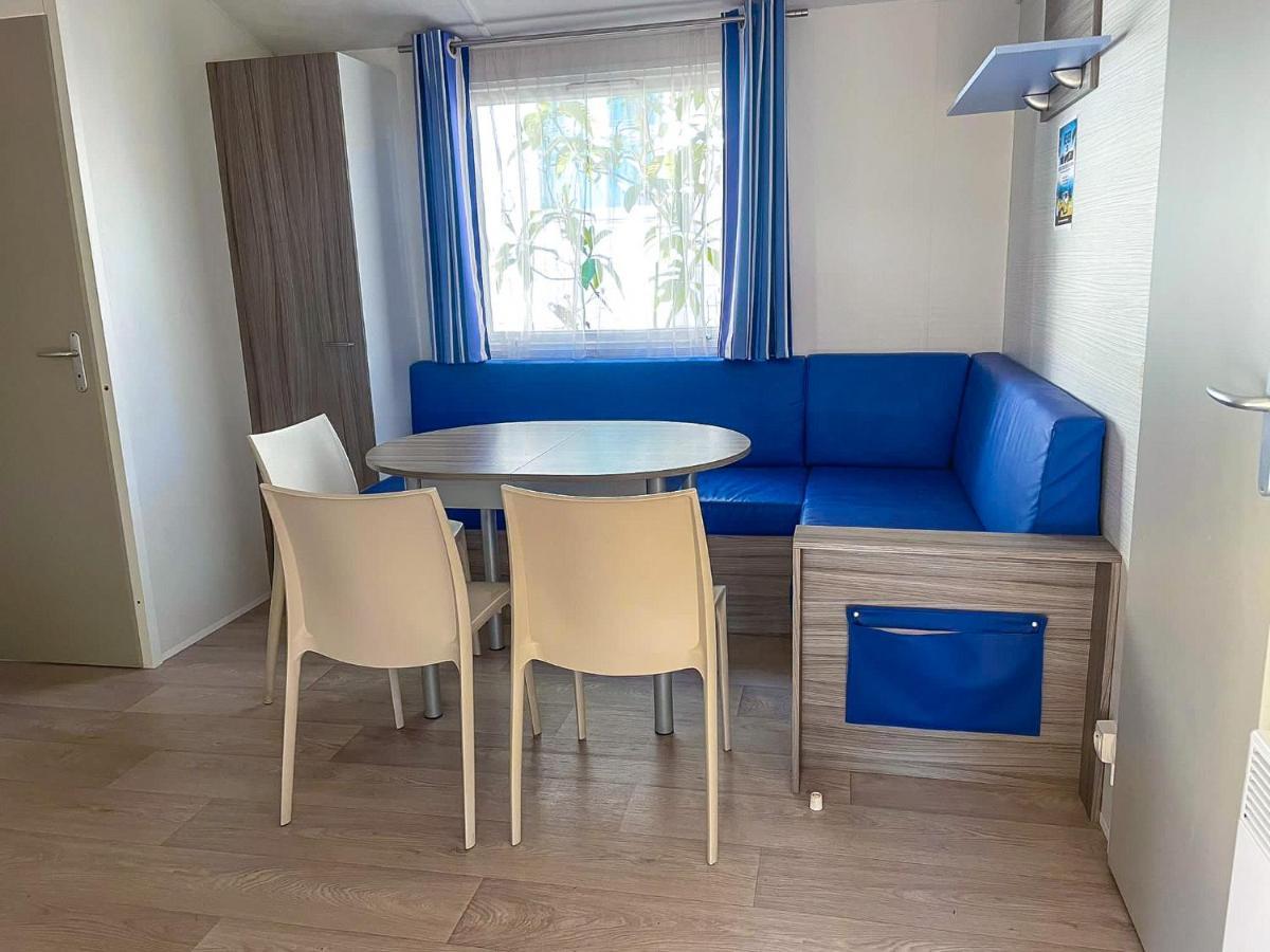 3 Bedroom Chalets Camping Lei Suves - Joycasa Рокбрюн-сюр-Аржан Екстер'єр фото