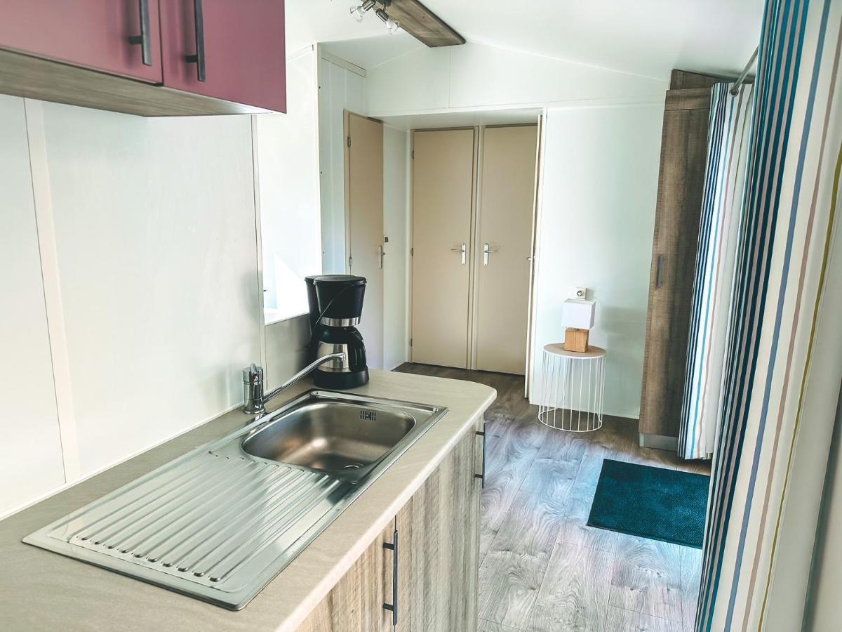 3 Bedroom Chalets Camping Lei Suves - Joycasa Рокбрюн-сюр-Аржан Екстер'єр фото