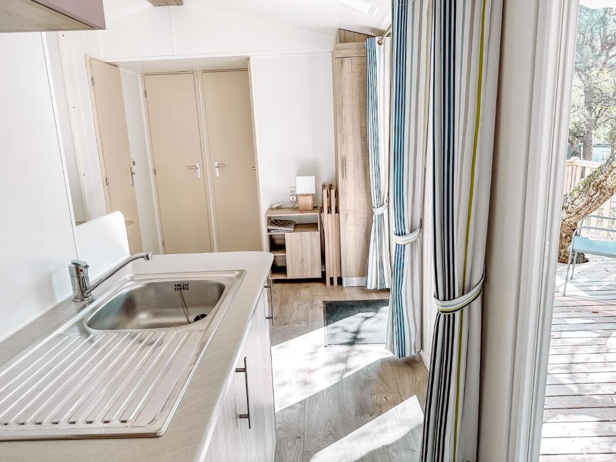 3 Bedroom Chalets Camping Lei Suves - Joycasa Рокбрюн-сюр-Аржан Екстер'єр фото